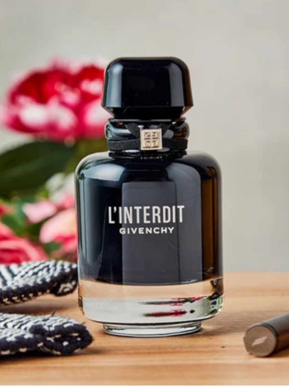 Givenchy L'Interdit Intense - Picture 2 of 7